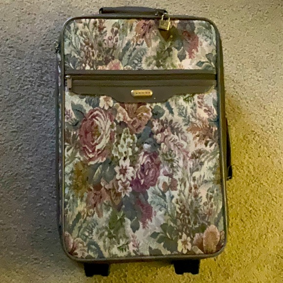 jcpenney Bags Suitcaseluggage Set Poshmark